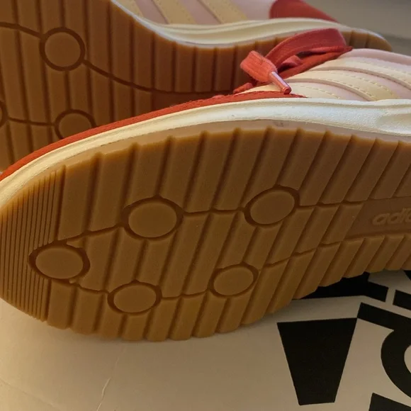 Adidas Women’s Run 70 s 2.0 Sneakers size 9 New in Box - Picture 6 of 9